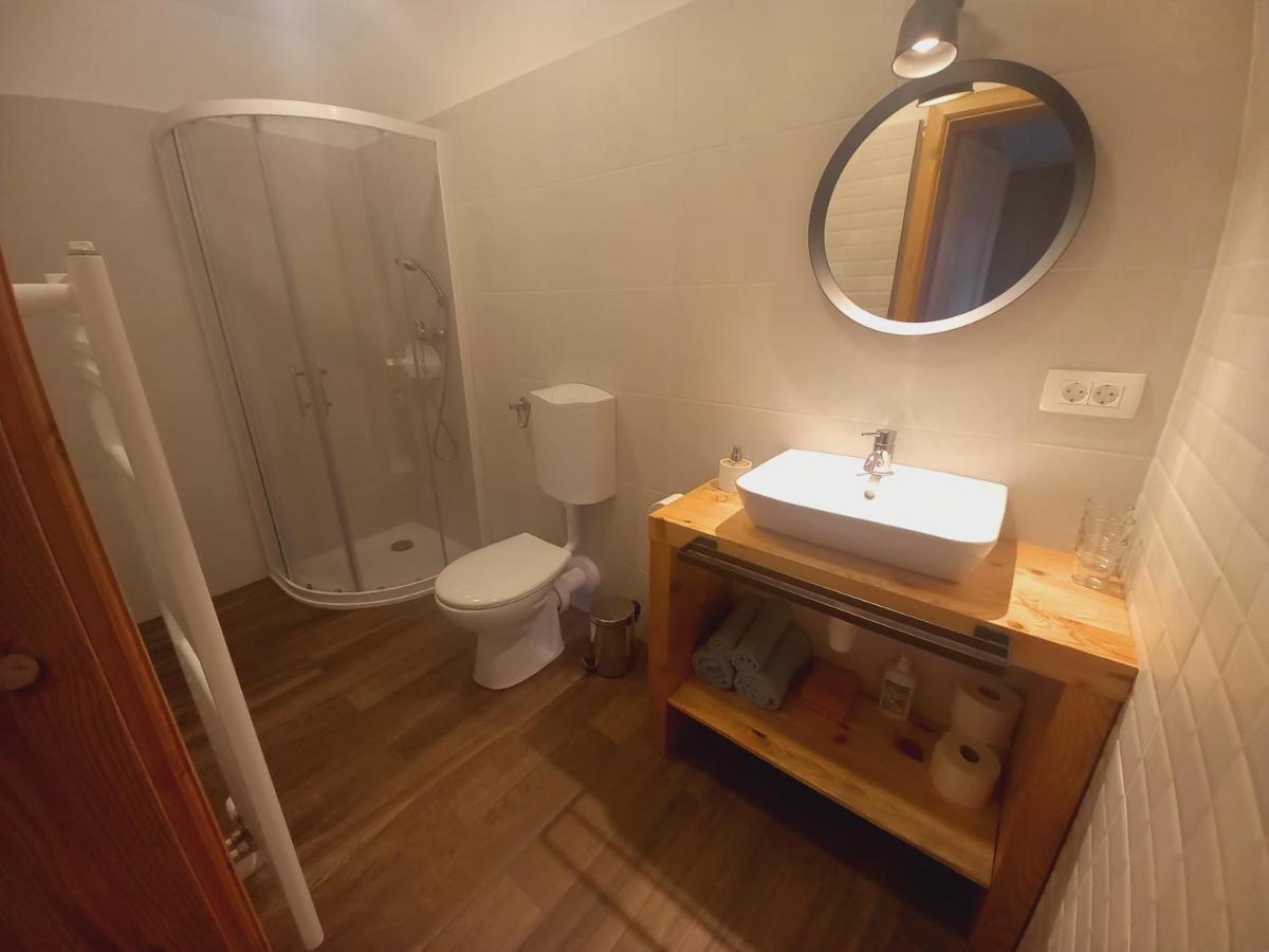Turisticna Kmetija Marovt Farm stay *